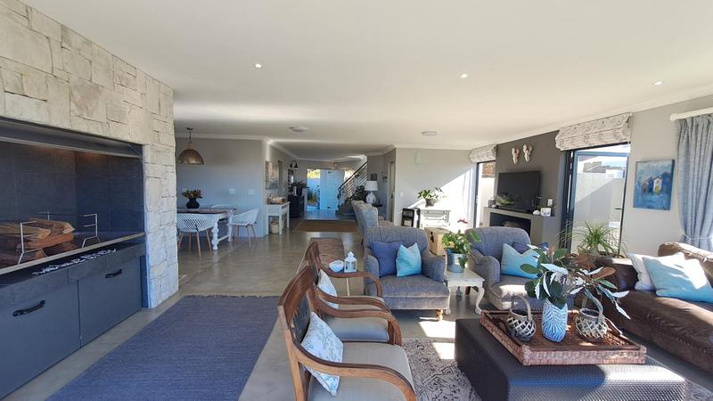 2 Bedroom Property for Sale in Stilbaai East Western Cape